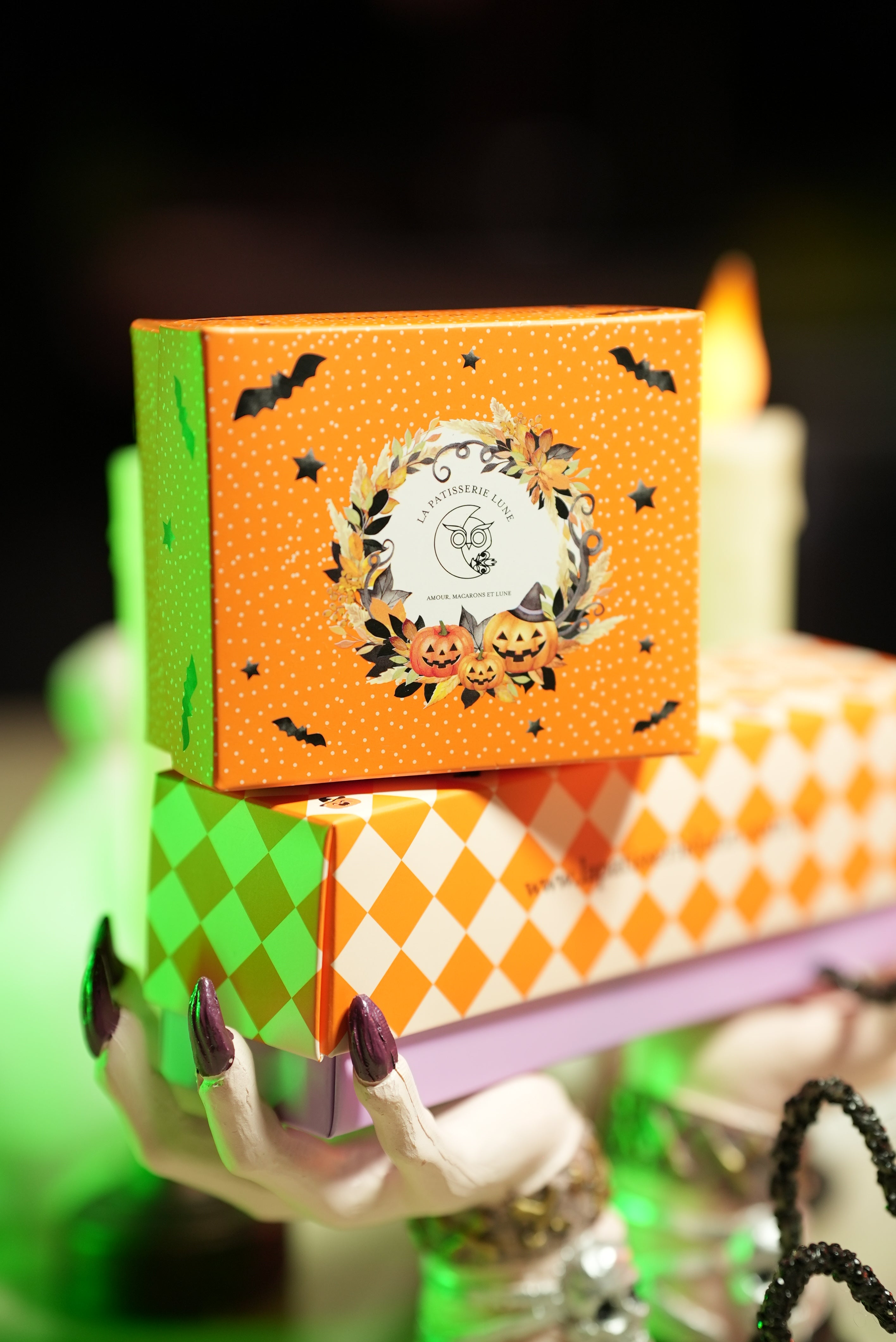 Halloween Macarons 8piece