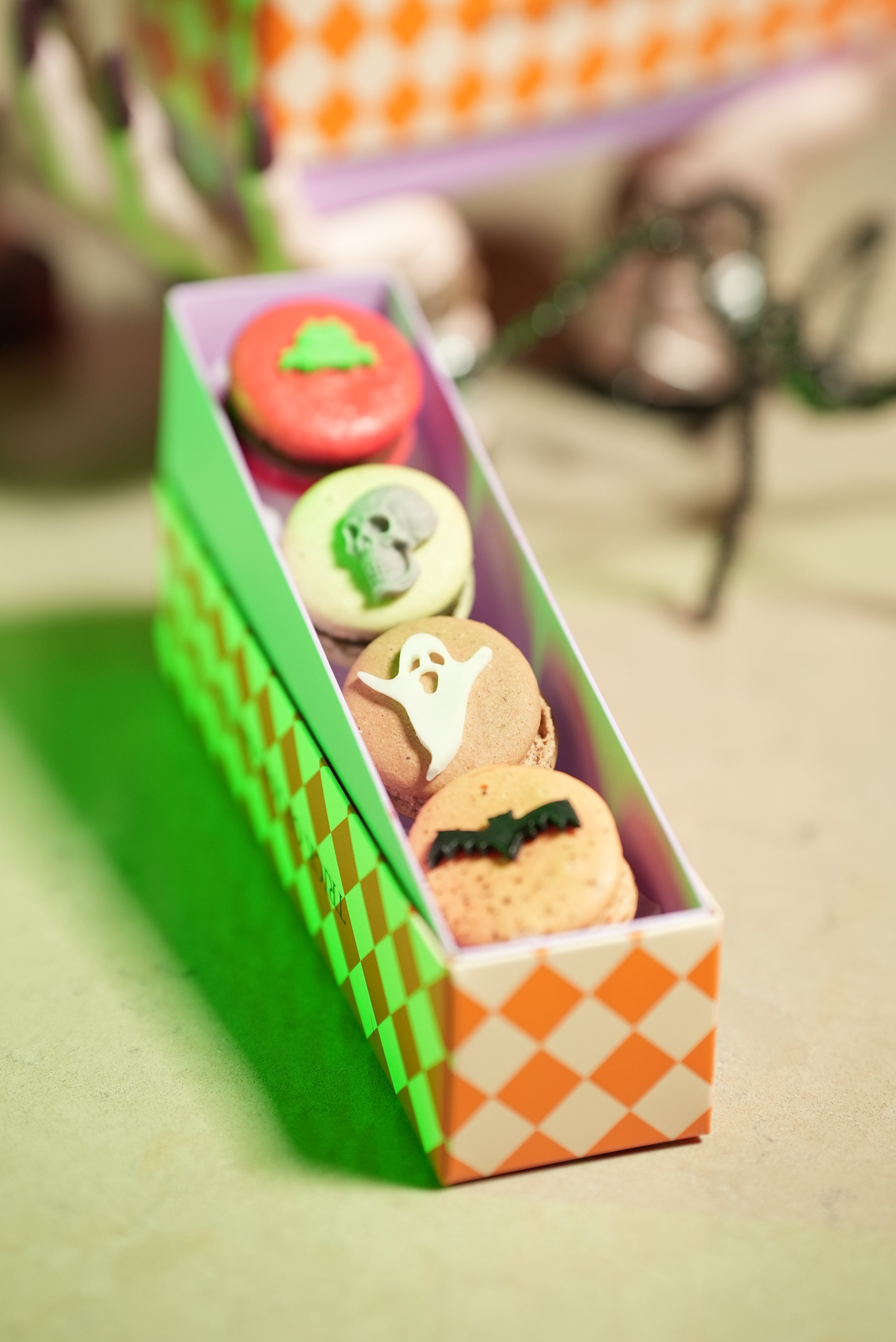 Halloween Macarons
